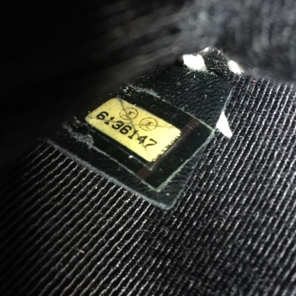 ^HOST PICK" Lux CHANEL VINTAGE BAG - Picture 4 of 8